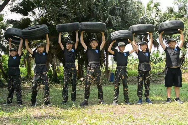 黃埔軍事將帥夏令營(yíng)