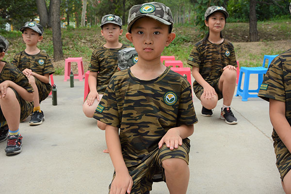 北京“預(yù)備役士官”夢之旅軍事挑戰(zhàn)夏令營