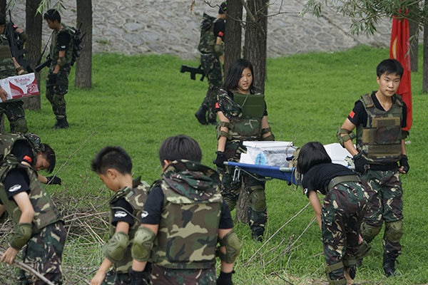 北京梟狼戰(zhàn)隊軍事夏令營