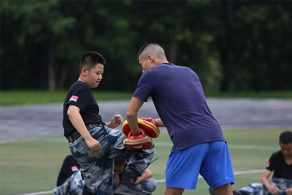 北京安全軍事夏令營